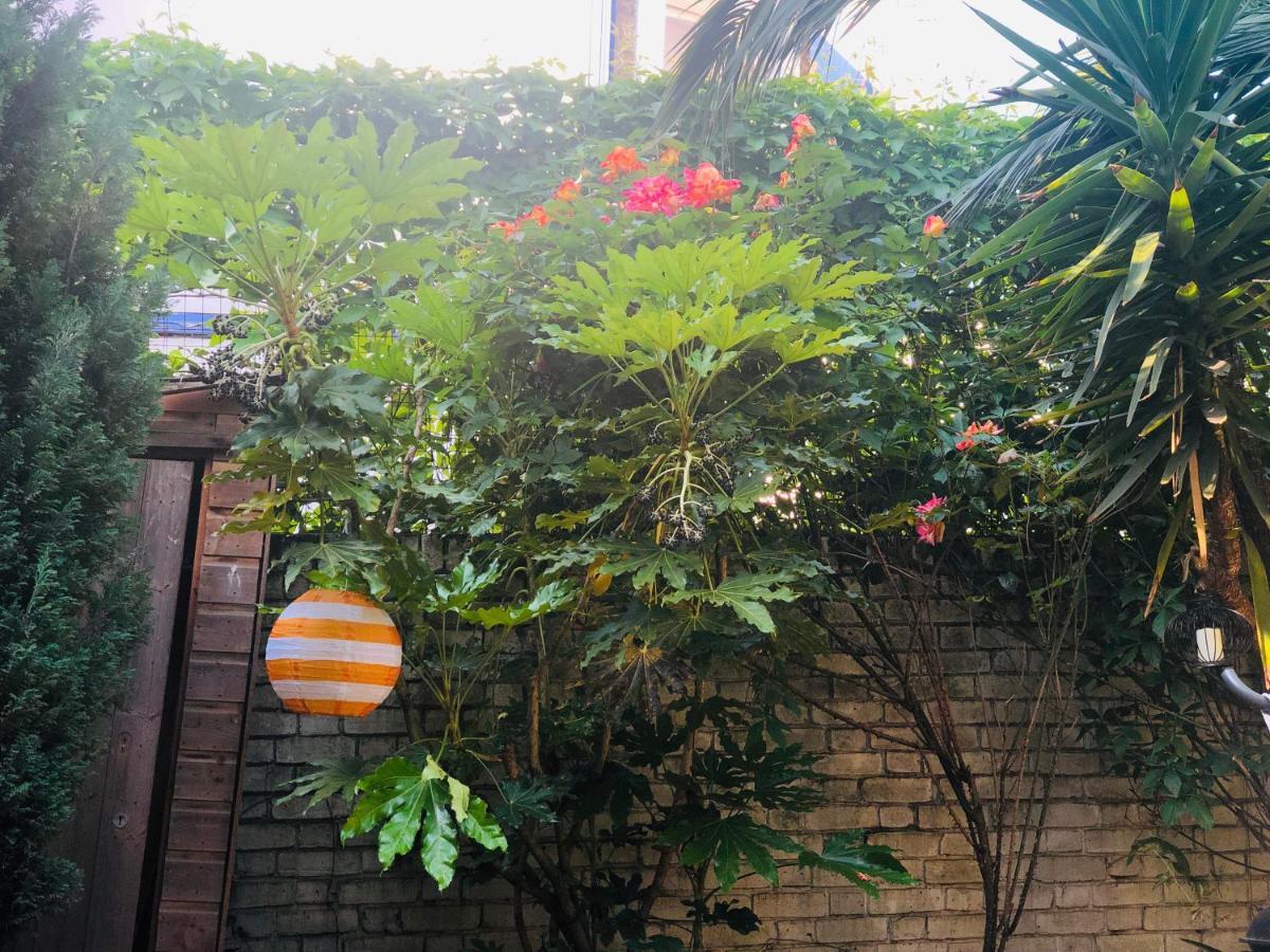 Chelsea Private Garden Maisonette Apartment London Bagian luar foto
